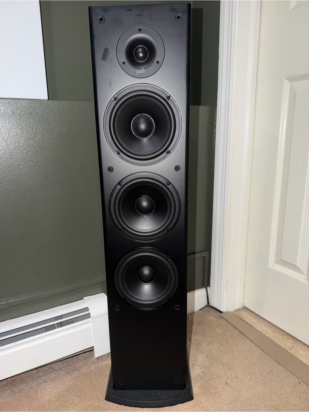 Polk 5.1 surround sound speakers